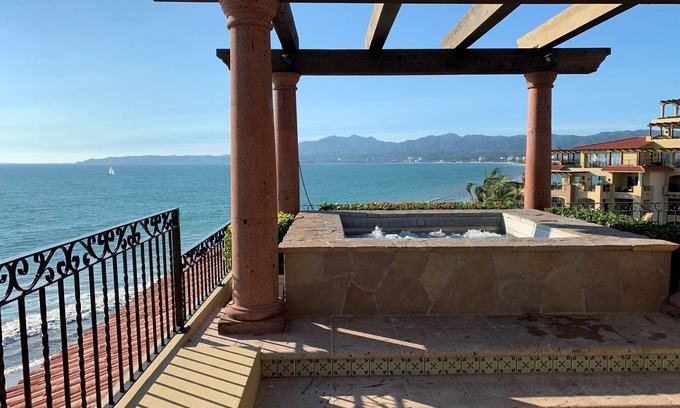 Flamingos Condominio | La Estancia 3BR Waterfront Penthouse Nuevo Vallarta