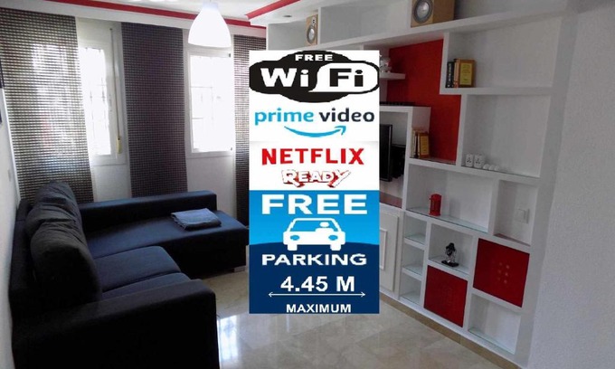 El Molinillo Apartamento | La Farola Centro de Málaga con Parking 445 Max