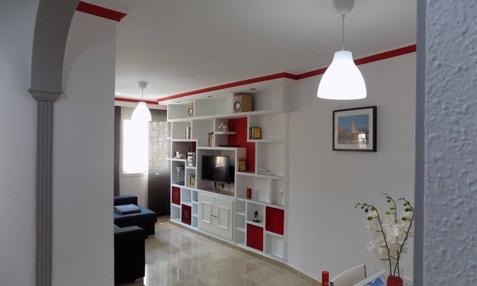 El Molinillo Apartamento | La Farola - Málaga Center - Free Parking 455 Max