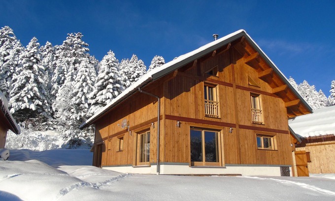 La Feclaz Apartamento | El apartamento en chalet FECLAZ en los esquís.