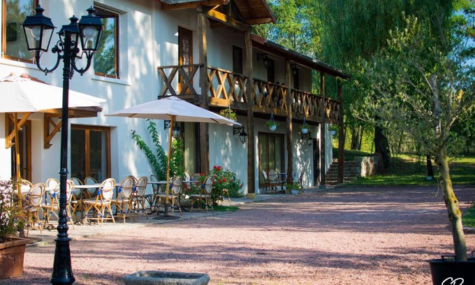 Commelle-Vernay Cama Y Desayuno | La Ferme aux Biches