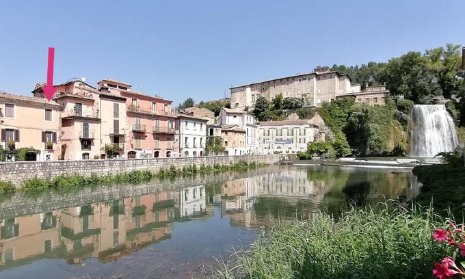 Isola del Liri Apartamento | La finestra sulla cascata