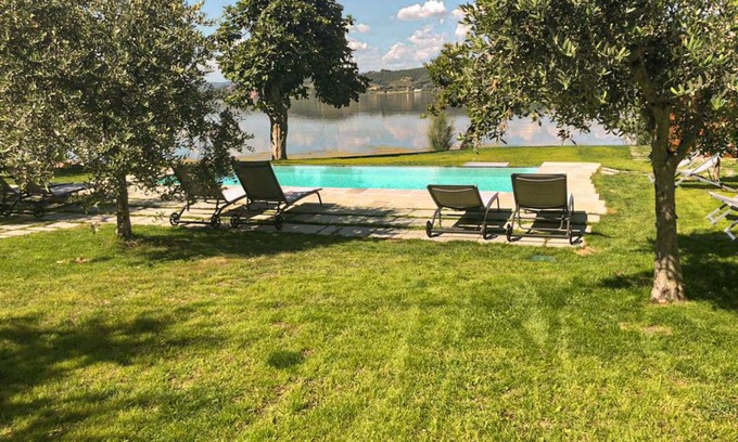 Magione Condominio | La Folaga Complex "Navigiolo"