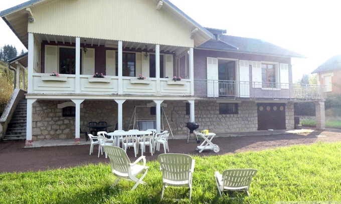 Lepin-le-Lac Casa | La Foulque Stone - Holiday cottage