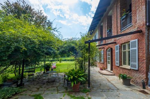 Castelnuovo don Bosco Cama Y Desayuno | LA GARBATA b&b