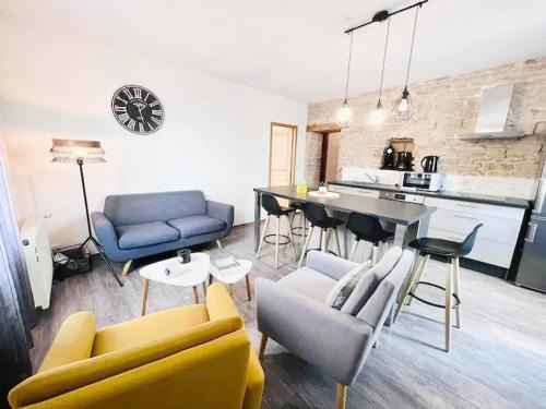 Faubourg-Raines Apartamento | La Gare: 50m2, 4 Prs, 2 Ch - Proximité cité gastro