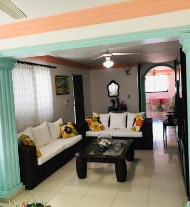 Guayacanes Apartamento | La Gaviota B1