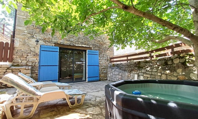 Hures-la-Parade Cabaña | La Grange du Mejean, morada de Francia 4 espigas