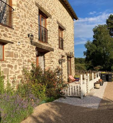 Naillat Cama Y Desayuno | La Grange