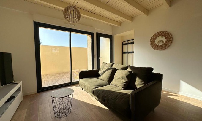Montauban Apartamento | La Halte Occitane - Classé 3 étoiles - Pour 6 personnes, 3 chambres, parking, terrasse, tout inclus