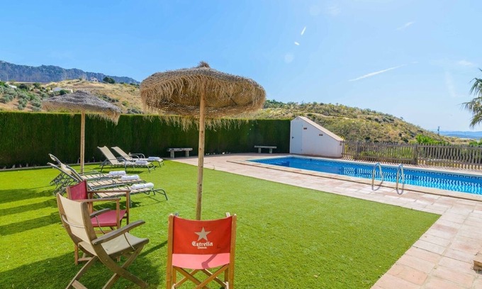 Antequera Villa | La Herradura Antequera - La Higuera by Ruralidays