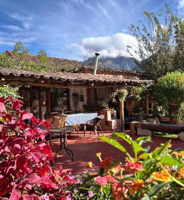 Urubamba Cabina | La Huerta Refugio