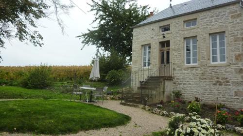 Vosne-Romanee Casa | La Layotte