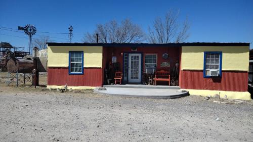 Marathon Casa | La Loma del Chivo Llc - The Spirit room