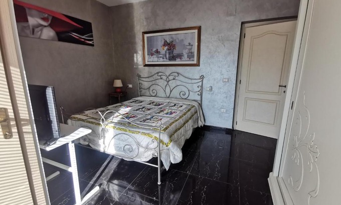 Lanciano Casa | La Luna's Home