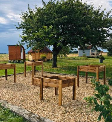 La Tour-Saint-Gelin Cama Y Desayuno | La Ménardière