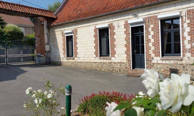 Remilly-Wirquin Cabaña | "La Métairie", casa rural con encanto, amueblada con turismo de 4 estrellas, muy cómoda.