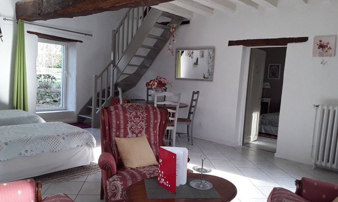 Tour-en-Sologne Casa | La Métairie-Suite-Baño con bañera-Confortable-Terraza