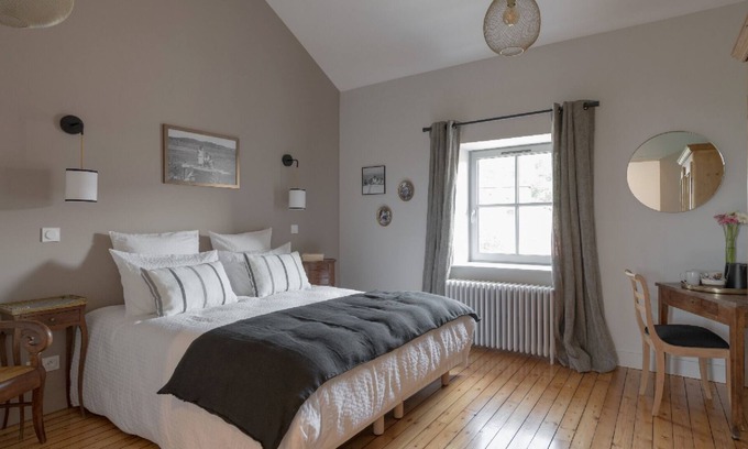 Saint-Germain-au-Mont-d'Or Casa | La Maison des Monts d’Or bed and breakfast and charming cottages Saint Ge