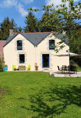 Rosporden Casa | La maison au cœur de la forêt