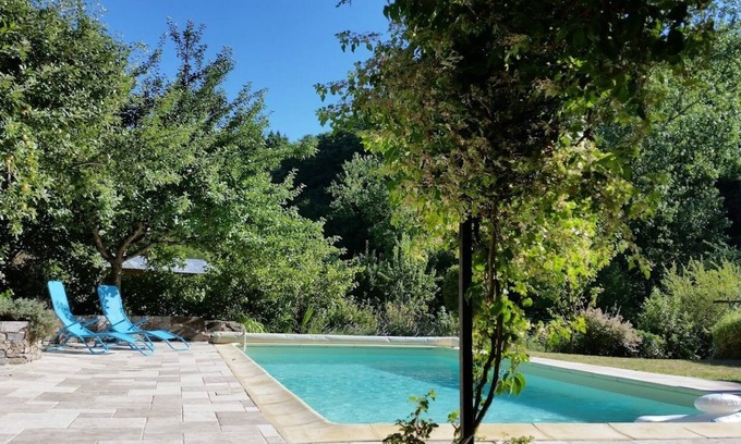 Druelle Balsac Casa | La Maison aux Volets Bleus
