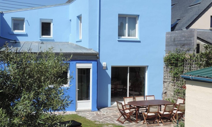 Camaret-sur-Mer Casa | La Maison Bleue: Ty Glaz, capacidad 10 personas, a 800 metros de la playa
