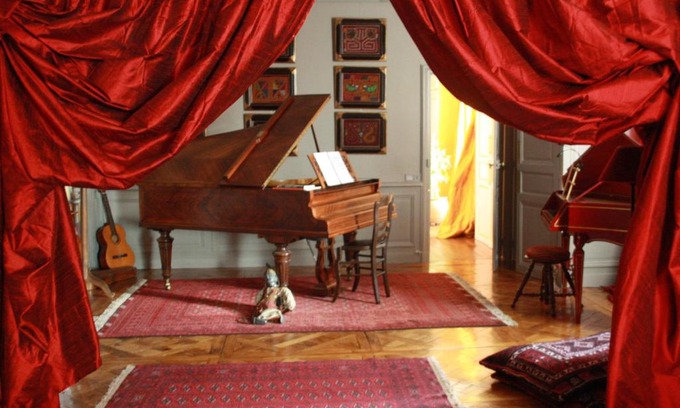 Centre Casa | La Maison bleue