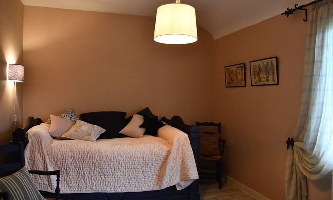 Saint-Clet Casa | La Maison d'Anne-Marie, charming vacation rental