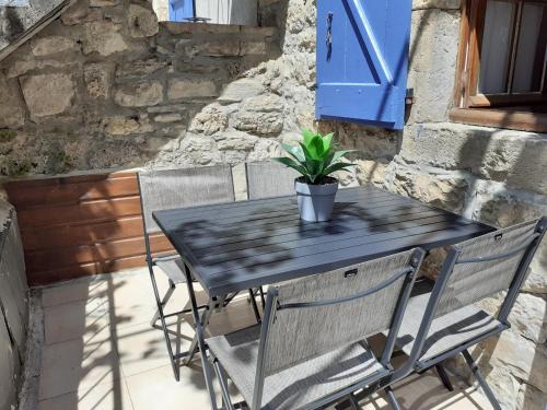 Saint-Chely-du-Tarn Casa | La maison d'Arnal