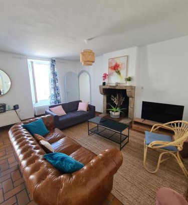 Saint-Malo-du-Bois Casa | La maison d'Eglantine, 6 min du Puy du Fou, 4 chambres 10 couchages à St Malo-du-Bois,