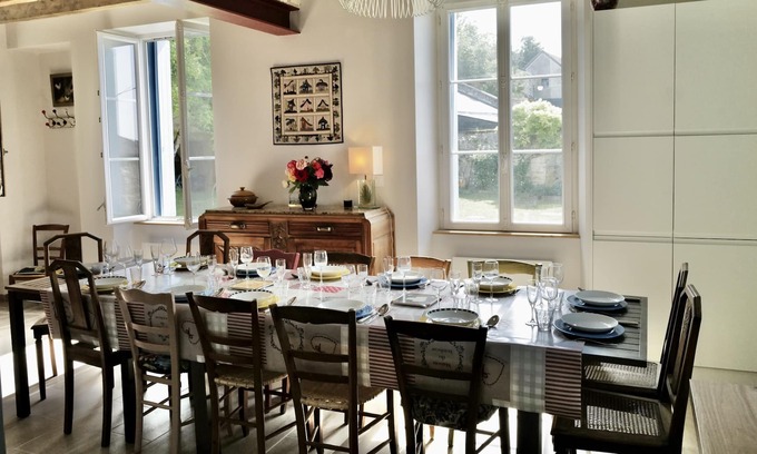 La Roche-Clermault Casa | LA Maison DES Lilas