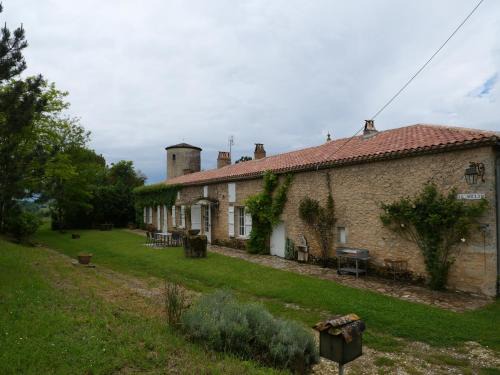 Saint-Pierre-de-Bat Casa | La maison de Maitre Meunier