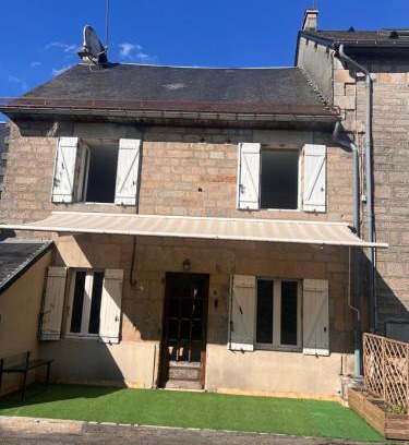 Tarnac Casa | La Maison de Janine
