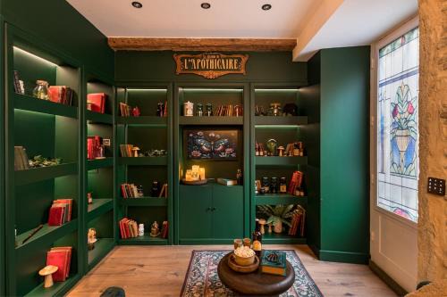 Cremieu Apartamento | La Maison de l'Apothicaire - Un refuge enchanté avec balnéo en hyper-centre