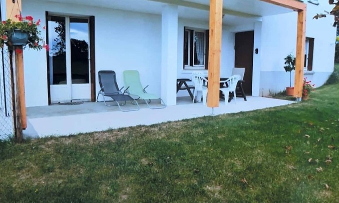 Prunet Casa | La maison de Lili - 10 minutes from Aurillac - 4 pers - garden