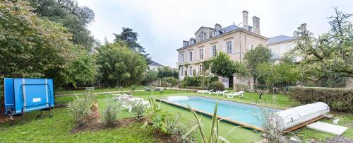 Fontenay-le-Comte Casa | La Maison De Maitre