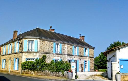 Thire Cama Y Desayuno | La maison de Thiré