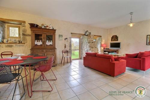 Cohiniac Casa | La maison des charretiers