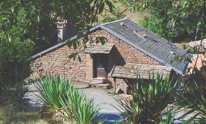 Mounes-Prohencoux Casa | La Maison du Boal. Casa tradicional ubicada en el parque Grands Causses