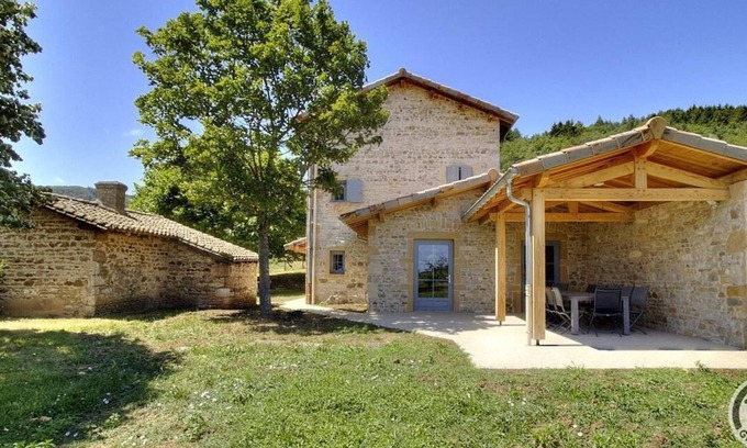 Rivolet Casa | La Maison du Crêt - RIVOLET