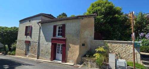 Aubeterre-sur-Dronne Apartamento | La Maison du Tourniquet