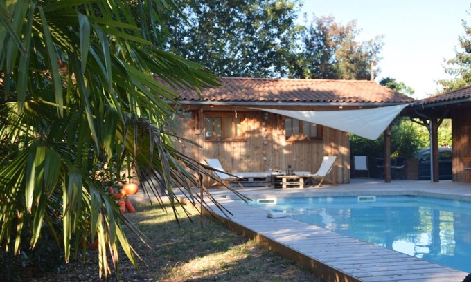 Saint-Jean-d'Illac Cama Y Desayuno | La Maison du Las