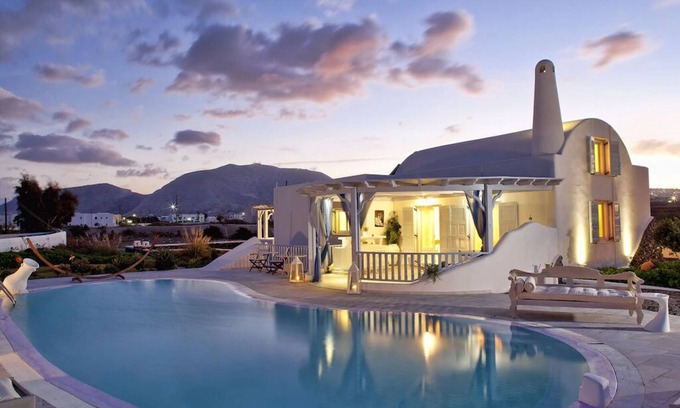 Agia Paraskevi Villa | De toda la Villa Privada | Casa | Piscina - para usted que buscan privacidad absoluta !!