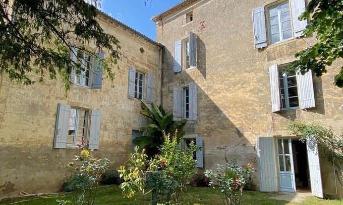 Meilhan-sur-Garonne Casa | La Maison Jeanneau - Beautifully renovated fifth-generation family home.