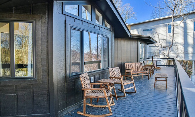 Asheville Casa | La Maison Mirch - Luxe Design Retreat