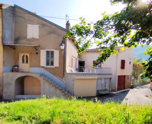 Versols-et-Lapeyre Casa | La maison rose