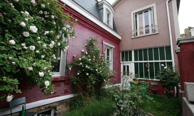 Gare Cama Y Desayuno | La Maison Rouge
