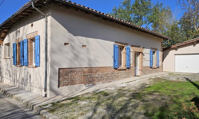 Pradere-les-Bourguets Casa | La Maisoun d'Odette - LASSERRE-PRADERE