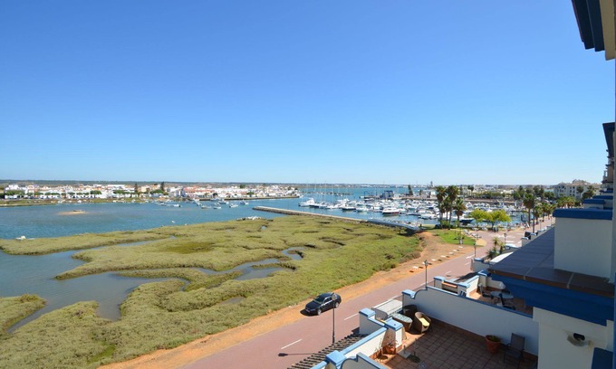 Punta del Moral Apartamento | LA MARINA 2 41 - Dos Habitaciones Piso, Capacidad 5