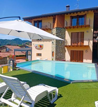 Gromlongo Apartamento | La Marina Resort